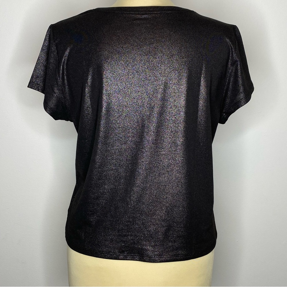 GapFit Black Shimmer Knot Front Top - Picture 3 of 9